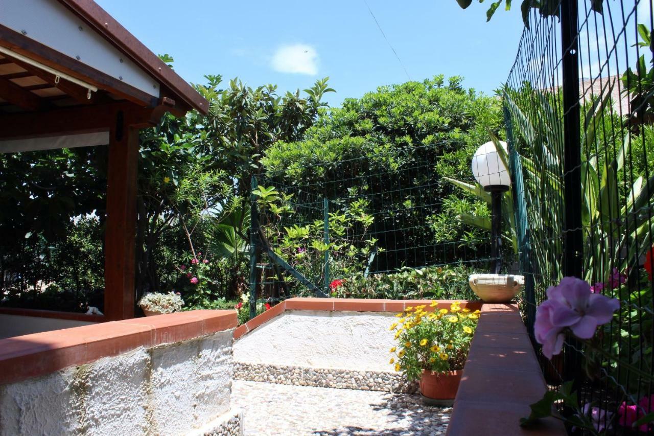 Raggio Di Sole Bed & Breakfast Macari Εξωτερικό φωτογραφία