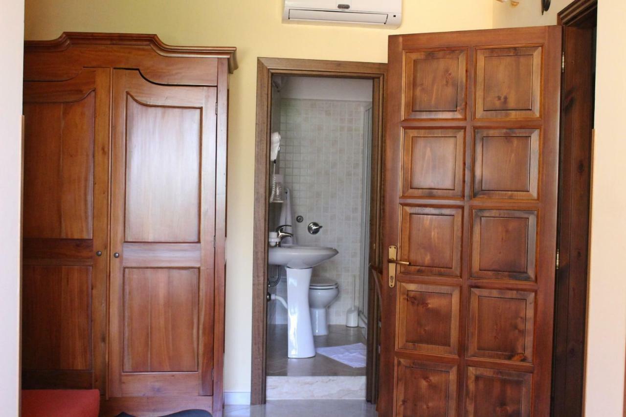Raggio Di Sole Bed & Breakfast Macari Εξωτερικό φωτογραφία